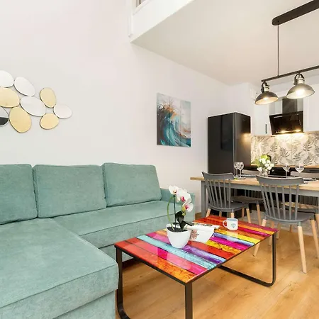 Apartment W Pucku Z 2 Sypialniami I Parkingiem By Renters
